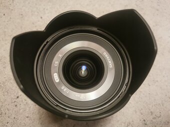 Samyang 12 f2 pre fuji MF - 3