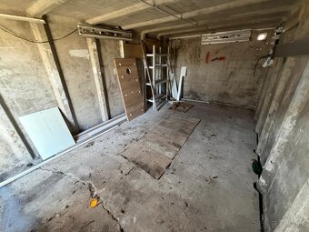 Prenajmem garaz v Samorine - 3