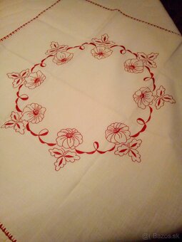 Ručne vyšívané obrusy 3 - 3