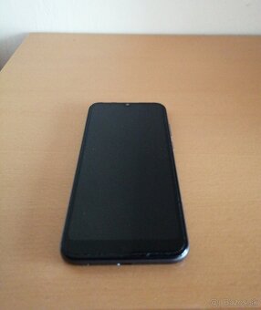 Motorola Moto e6i - 3