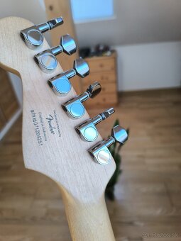 Predám Squier DeLuxe Stratocaster - 3