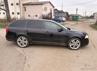 Rozpredám Octaviu 2 RS 2.0TDi - 3
