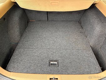 Dvojité dno Octavia I Combi - 3