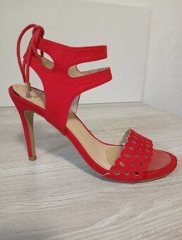 Damske lodicky - 3