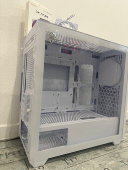 Biela PC skrinka - 3