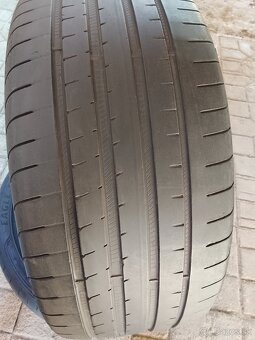 Predám letné pneu 275/35r22 - 3