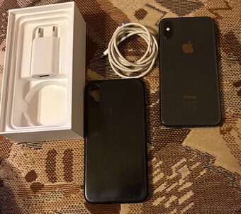 iPhone Xs - 3