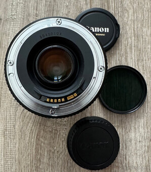 Canon EF 75-300mm a Canon EF-S 15-85 mm - 3