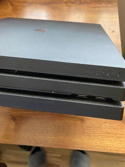 PS4 PRO - 3
