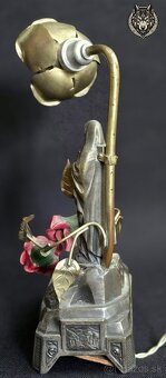 Hraciahistorická kovová lampička s výjavom Zjavenia Panny Má - 3