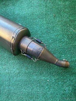 x-max akrapovic - 3