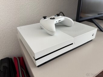 Xbox one s - 3