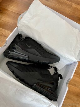 Nike Air Max 270 - 3