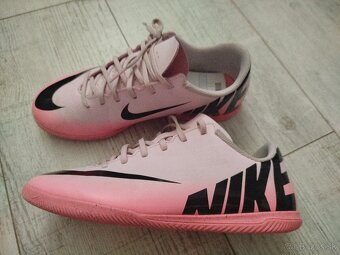 Tenisky nike ruzove - 3