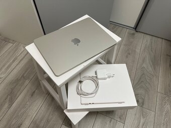 MacBook Air M2 (2022) Starlight - 3