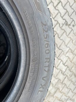 225/60R17 - 3