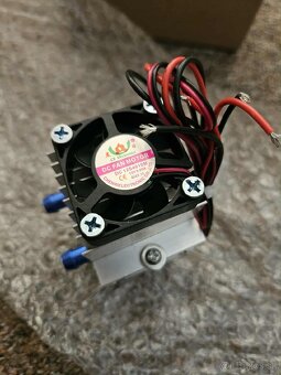 NOVÝ Termoelektrický Chladič TEC Modul 12V s Vodným Blokom - 3