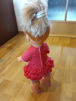 Chodiaca a rozpravacia babika SOFINKA - 3