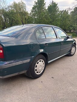 Škoda octavia 1 , 1.6 55kw benzín - 3