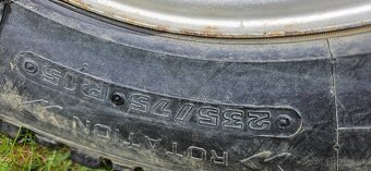 Suzuki Samurai na náhradné diely - 3