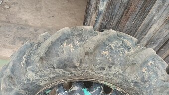 Sipove kolesa 6.50-16 - 3