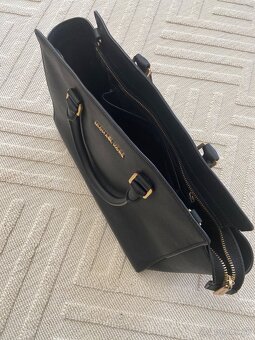 Michael Kors kabelka - 3