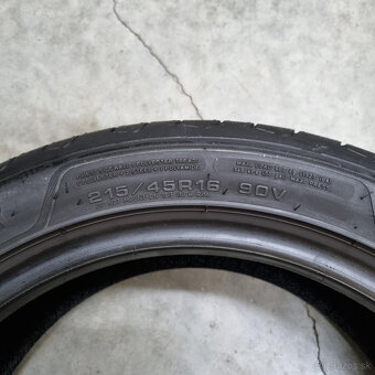 Letné pneumatiky 215/45 R16 GOODYEAR DOT0822 - 3