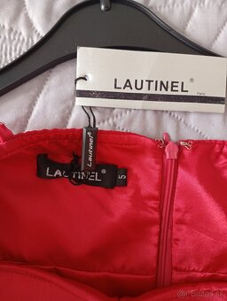 Červené spoločenské šaty so štólou. - 3