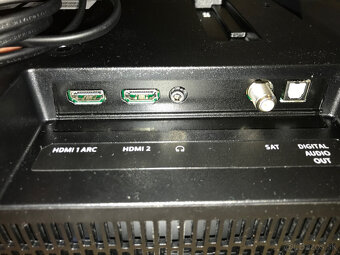 Predám LED TV Philips 32PHS4503/12 - 3