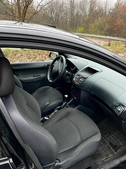 Peugeot 206+ - 3