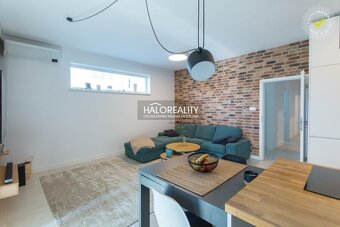 HALO reality - Predaj, trojizbový byt Slovenský Grob, Malý R - 3