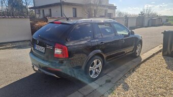 Octavia scout 2 tdi dsg 4x4 - 3