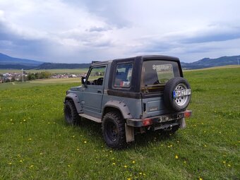 Suzuki samurai - 3