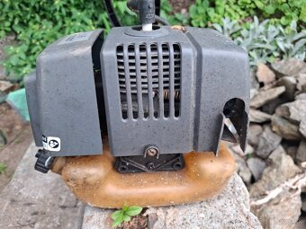 Stiga ST 270 motor - 3