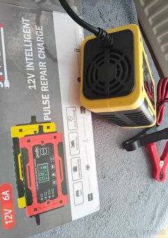 Autonabijacka 12v mikroprocesorová 6ah - 3