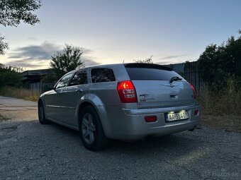 Chrysler 300c 3.0crd - 3