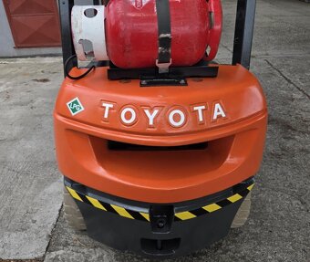 Vysokozdvižný vozík TOYOTA 7FGF25 LPG - 3