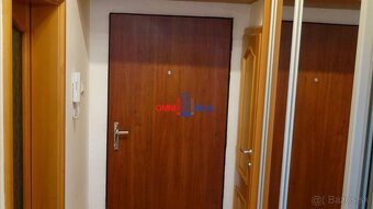 Širšie centrum - 3 Izbový byt Koceľova ul., staršia kompletn - 3