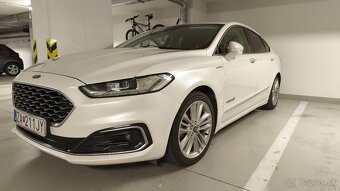 Ford Mondeo hybrid - 3