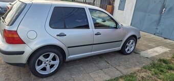 Golf IV - 3