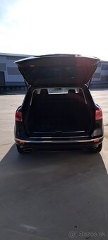 VW Touareg 3.0 TDI V6 – rok 2015, čierny elegán - 3