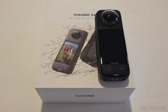 Insta 360 X4 s príslušenstvom - 3