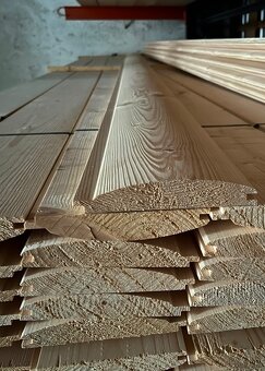 Tatranský zrubový profil Kvh hranoly rezivo plechy OSB - 3