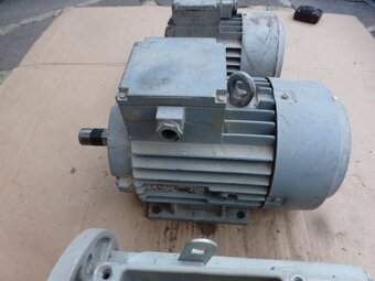 Elektromotor - 3