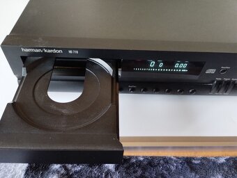 Harman Kardon HD710 - 3