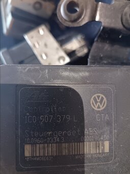 Predám ABS moduly na Škoda octavia a Golf 5 Jetta - 3