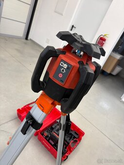 Rotačný laser hilti - 3