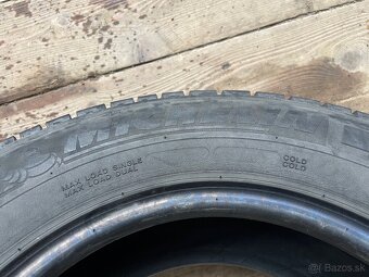 235/65R16C 115/113R Michelin Agilis - 3