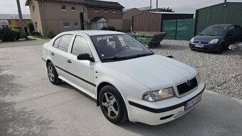 Škoda octavia 1.6 benzin - 3