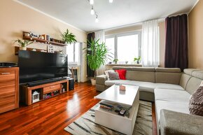 Znížená cena- 4.izbový zrekonštruovaný byt v Priekope - 3